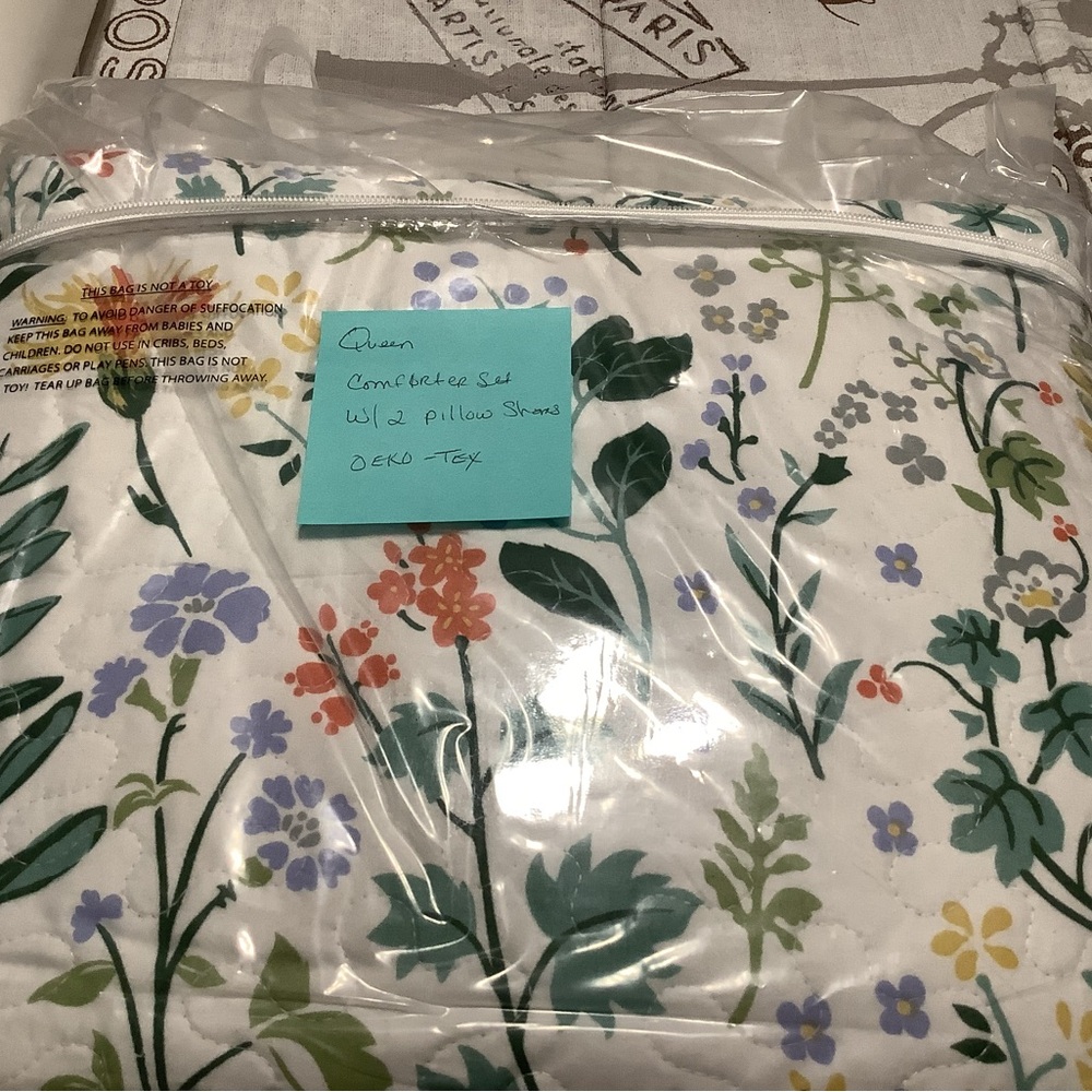 Floral Cotton Quilt Set - White with Green & Multi Floral